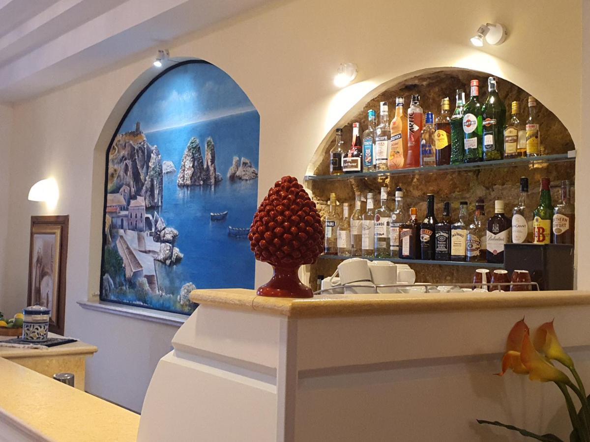 Hotel Cala Marina Кастелламмаре-дель-Голфо Экстерьер фото