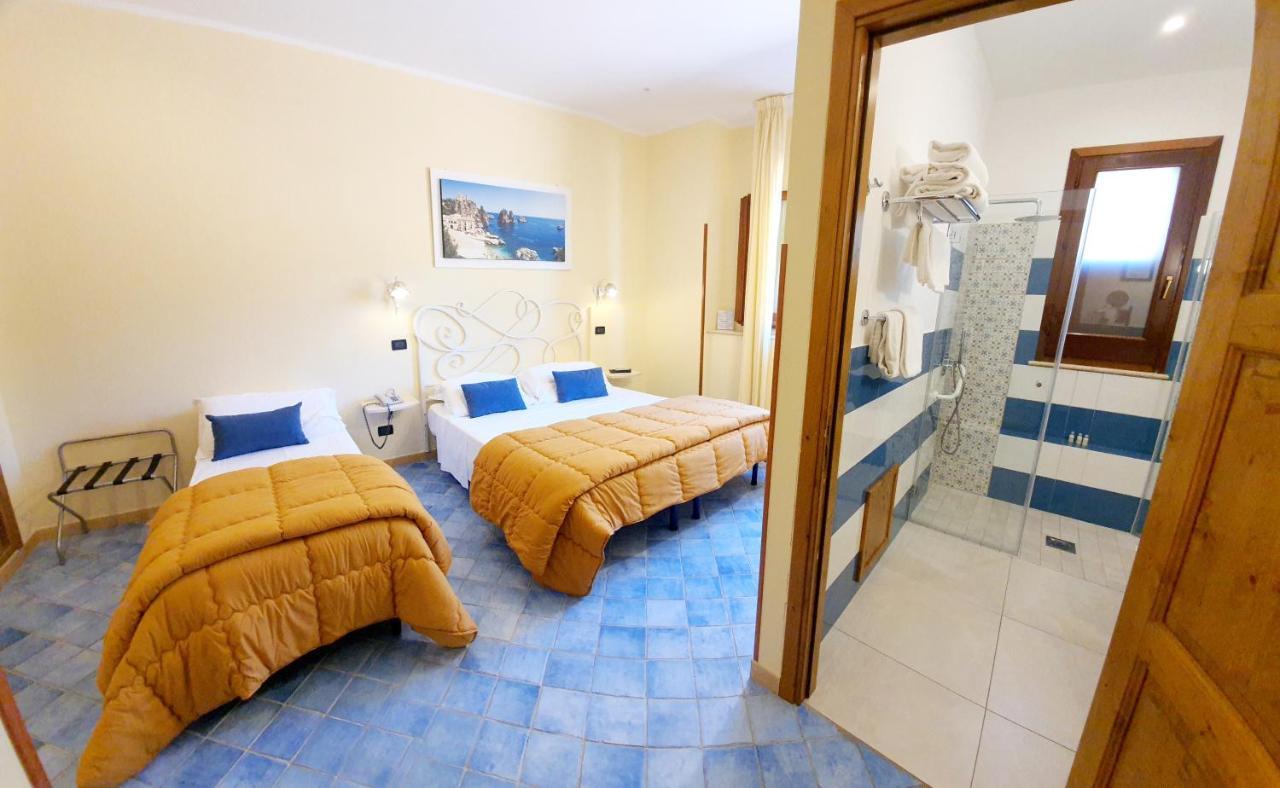 Hotel Cala Marina Кастелламмаре-дель-Голфо Экстерьер фото