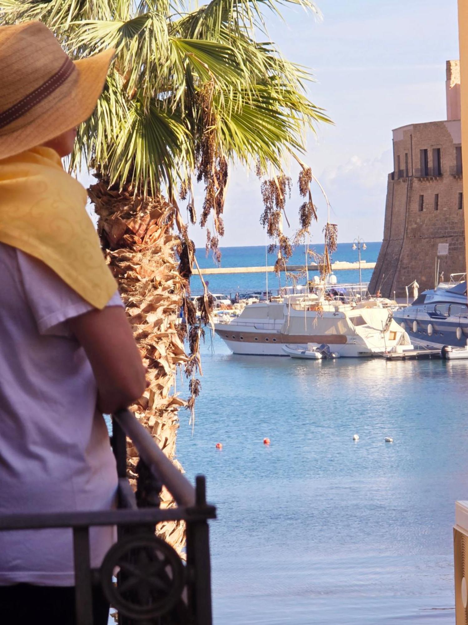 Hotel Cala Marina Кастелламмаре-дель-Голфо Экстерьер фото